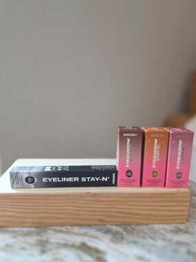 Sacheu Stay-N Eye Collection | 3 Eyeshadows + Eyeliner NEW